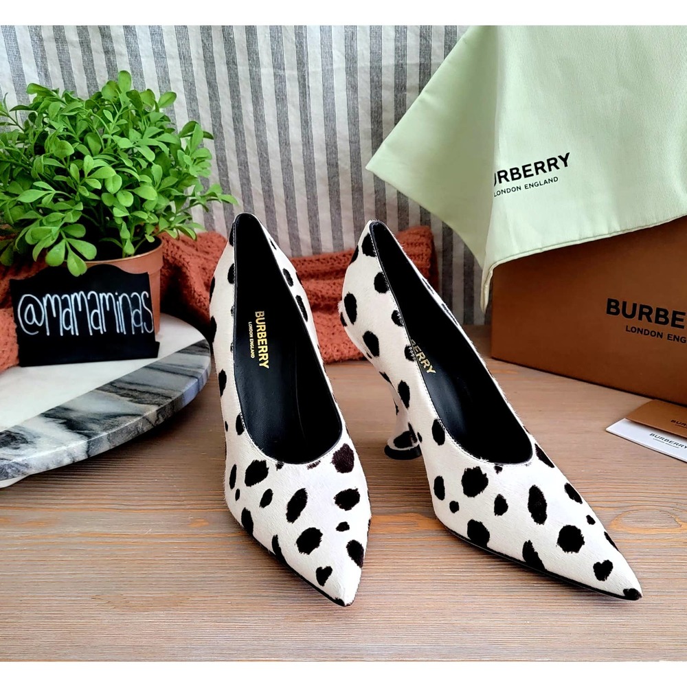 Burberry Pumps